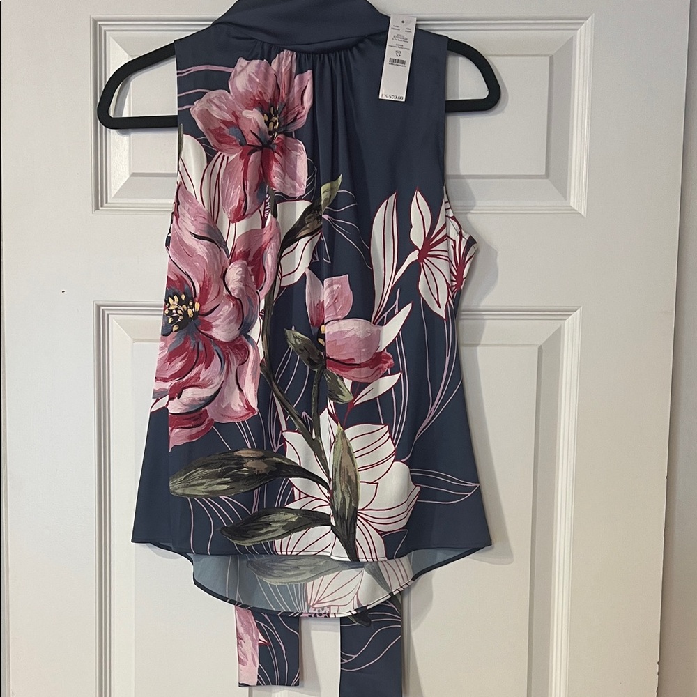 NWT White House Black Marker Tie Back Halter Top